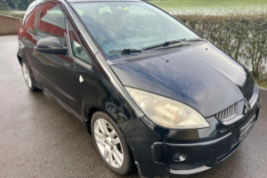 lieferwagen_und_transporter_-_mitsubishi_colt_1_5_16v_turbo_-_mitsubishi_255738.jpg
