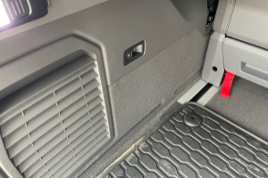 lieferwagen_und_transporter_-_multivan_1_5_ehybrid_life_lang_4motion_dsg_-_vw_305606.jpg