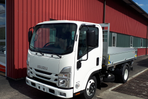 lieferwagen_und_transporter_-_nlr87_m21_tt__e_-_isuzu_150480.jpg