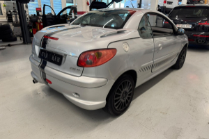lieferwagen_und_transporter_-_peugeot_206_cc_2_0_16v_-_peugeot_308044.jpg