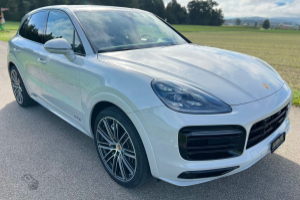 lieferwagen_und_transporter_-_porsche_cayenne_gts_-_others_300203.jpg