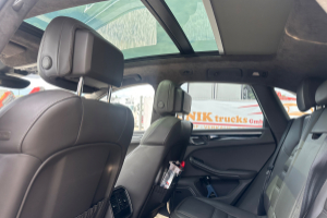lieferwagen_und_transporter_-_porsche_macan_3_6_v6_turbo__-_others_250233.jpg