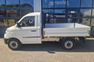 lieferwagen_und_transporter_-_porter_np6_1_5_cng_pack_top_ariete_sr_mit_kipper_-_piaggio_235026.jpg