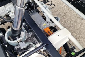lieferwagen_und_transporter_-_porter_npe_mit_rueckwaertskipper_-_piaggio_289058.jpg