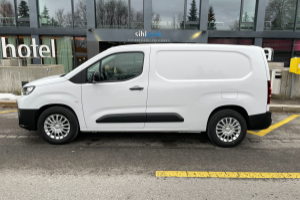 lieferwagen_und_transporter_-_proace_city_van_ev_50_kwh_advanced_long_l2_-_toyota_246491.jpg