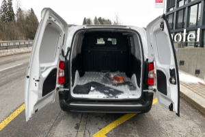 lieferwagen_und_transporter_-_proace_city_van_ev_50_kwh_advanced_long_l2_-_toyota_246494.jpg