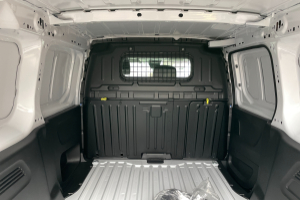 lieferwagen_und_transporter_-_proace_city_van_ev_50_kwh_advanced_long_l2_-_toyota_246505.jpg