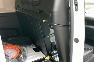 lieferwagen_und_transporter_-_proace_city_van_ev_50_kwh_advanced_medium_l1_-_toyota_246611.jpg