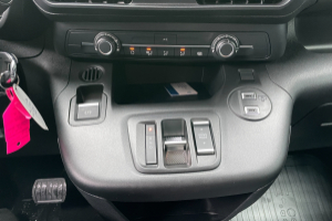 lieferwagen_und_transporter_-_proace_city_van_ev_50_kwh_advanced_medium_l1_-_toyota_246617.jpg