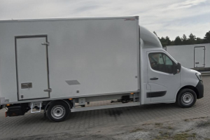 lieferwagen_und_transporter_-_renault_master_p35_2_3_blue_dci_165_l4_db___rj_kofferaufbau_-_renault_285911.jpg
