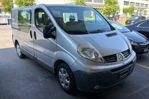 lieferwagen_und_transporter_-_renault_trafic_2_5_dci_2_9t_l2h1_-_renault_300556.jpg