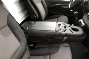 lieferwagen_und_transporter_-_renault_trafic_red_van_l1h1_2_0_dci_150_edc_mit_heckklappe_-_renault_185818.jpg