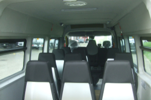 lieferwagen_und_transporter_-_schulbus_14-plaetzer__145ps__l3_h2__euro_6_-_renault_177592.jpg