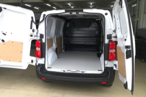 lieferwagen_und_transporter_-_scudo_kaw__l2_1_5_bluehdi_120_easy_pro_-_fiat_242208.jpg