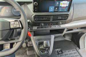 lieferwagen_und_transporter_-_scudo_kaw__l2_1_5_bluehdi_120_easy_pro_-_fiat_242807.jpg