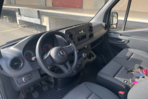 lieferwagen_und_transporter_-_sprinter_315_cdi_standard_fwd_mit_pritsche_und_ahk_-_mercedes_246328.jpg