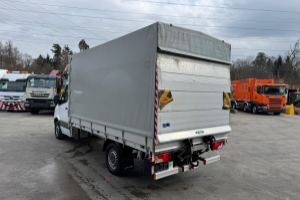 lieferwagen_und_transporter_-_sprinter_316_hebebuehne_-_mercedes_277425.jpg