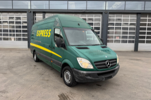 lieferwagen_und_transporter_-_sprinter_316cdi_-_mercedes_254965.jpg