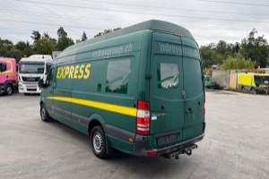 lieferwagen_und_transporter_-_sprinter_316cdi_-_mercedes_254969.jpg