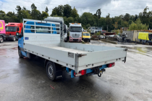 lieferwagen_und_transporter_-_sprinter_316cdi_-_mercedes_297207.jpg