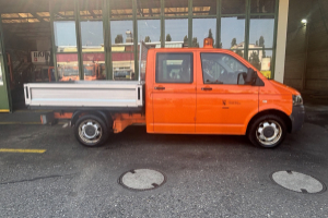 lieferwagen_und_transporter_-_t5_transporter_-_vw_246540.jpg