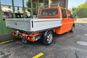 lieferwagen_und_transporter_-_t5_transporter_-_vw_246541.jpg