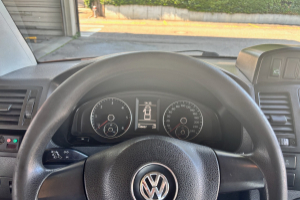 lieferwagen_und_transporter_-_t5_transporter_-_vw_246553.jpg