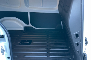 lieferwagen_und_transporter_-_townstar_ev45_kwh_22kw_l2_acenta_mit_ahk_-_nissan_293509.jpg