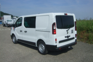 lieferwagen_und_transporter_-_trafic_dci110__l1_h1__euro_6d_-_renault_153660.jpg