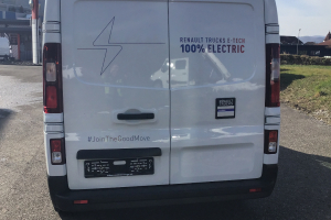 lieferwagen_und_transporter_-_trafic_e-tech__l2_h1__90_kw___elektro_-_renault_217891.jpg