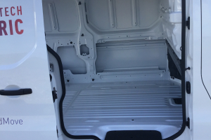 lieferwagen_und_transporter_-_trafic_e-tech__l2_h1__90_kw___elektro_-_renault_217895.jpg