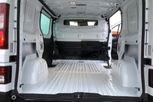 lieferwagen_und_transporter_-_trafic_red_e-tech_52kwh_l1h1_-_renault_235692.jpg