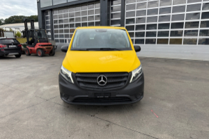 lieferwagen_und_transporter_-_vito_119_4x4__-_mercedes_297216.jpg