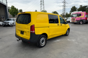 lieferwagen_und_transporter_-_vito_119_4x4__-_mercedes_297219.jpg