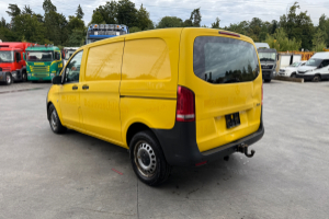 lieferwagen_und_transporter_-_vito_119_4x4__-_mercedes_297221.jpg