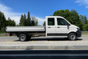 lieferwagen_und_transporter_-_vw_crafter_35_2_0_tdi_l4_4motion_pritsche_doppelkabine_-_vw_246671.jpg