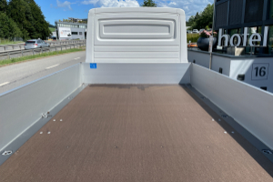lieferwagen_und_transporter_-_vw_crafter_35_2_0_tdi_l4_4motion_pritsche_doppelkabine_-_vw_246672.jpg