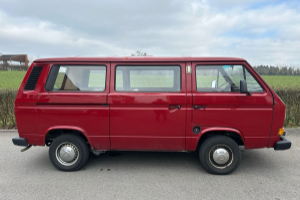 lieferwagen_und_transporter_-_vw_t3_2_1_caravelle_c_-_vw_300408.jpg