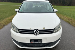 lieferwagen_und_transporter_-_vw_touran_1_4_tsi_ecofuel_trendline_-_vw_300326.jpg