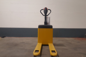 mpsc12-warehouse-transporter-yale_113252.jpg
