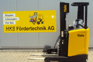 mr12e-warehouse-stacker-yale_131935.jpg