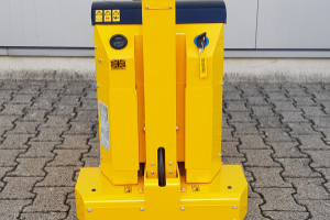 mt600-terminal-tractors-master-mover_162947.jpg