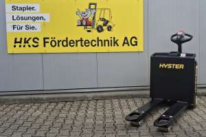 p16-warehouse-transporter-hyster_293276.jpg