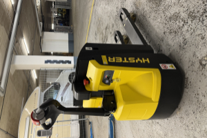 p20-warehouse-transporter-hyster_307652.jpg