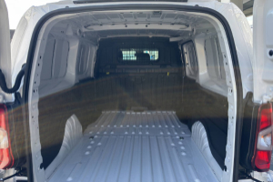 partner-kaw-1000-long-15-bluehdi-100-ss-premium-panel-van-peugeot_232157.jpg