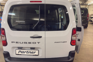 partner-kaw-650-standard-15-bluehdi-130-ss-panel-van-peugeot_291464.jpg