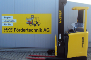 r12e-warehouse-stacker-hyster_136542.jpg