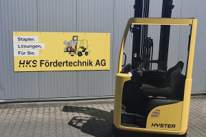r16-warehouse-stacker-hyster_291153.jpg