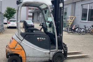 rx20-20-counterbalance-forklift-truck-still_189703.jpg