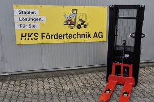 s12ac-il-warehouse-stacker-hyster_223193.jpg